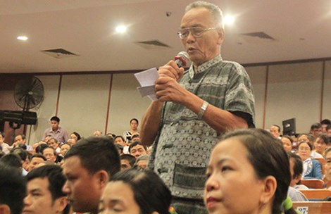 Cử tri bức xúc về biển Đông, tham nhũng