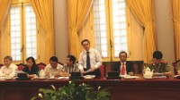 Thủ tướng trao đổi với lãnh đạo Bộ Quốc phòng về tình hình an ninh, quốc phòng trong thời kỳ mới - Ảnh: VGP/Nhật Bắc 