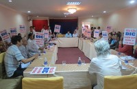 Vũng Tàu: Mang khẩu hiệu đi đòi giao đất nền