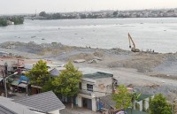 Đất ven sông, ai được quyền lấn?