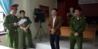 Khởi tố bị can, bắt tạm giam một cán bộ Agribank