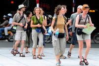 Chính sách miễn thị thực chưa thông thoáng khiến khách du lịch vào Việt Nam ít hơn các nước