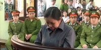 Dẫn “bồ” đến nhà giết chồng để được “thoải mái yêu nhau“