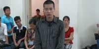 Nghi bị truy sát, gã trai mua dao giết bạn thân