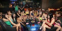 "Luật ngầm” tàn khốc trong thế giới “tay vịn” karaoke (P1)
