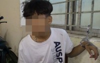 Thiếu niên 15 tuổi đâm hai người thương vong