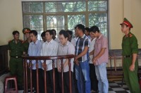 Quảng Nam xử cán bộ ngân hàng “thụt két” 1,2 triệu USD chơi cá độ