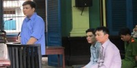 Cảnh sát tuột xích kéo “đàn em” đến “xử“ chủ nợ