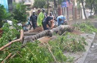 Bão số 3 uy hiếp miền Trung