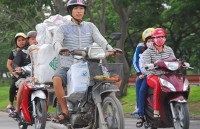 Tạm dừng thu phí xe máy từ 1-1-2016