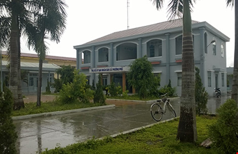 Nhiều lãnh đạo một xã có ‘dây mơ rễ má’