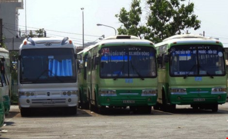 Phạt tiền, thu phù hiệu doanh nghiệp vận tải không giảm giá cước