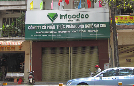 Một vụ án, 35 cán bộ hải quan ‘nhúng chàm’