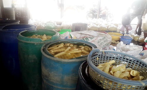 Vì sao thực phẩm 'bẩn' tung hoành