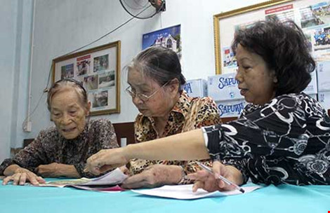 Những trái tim thiện nguyện không biết già