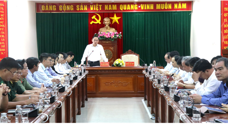 Việt Nam kiên quyết giải quyết tranh chấp trên Biển Đông bằng biện pháp hòa bình