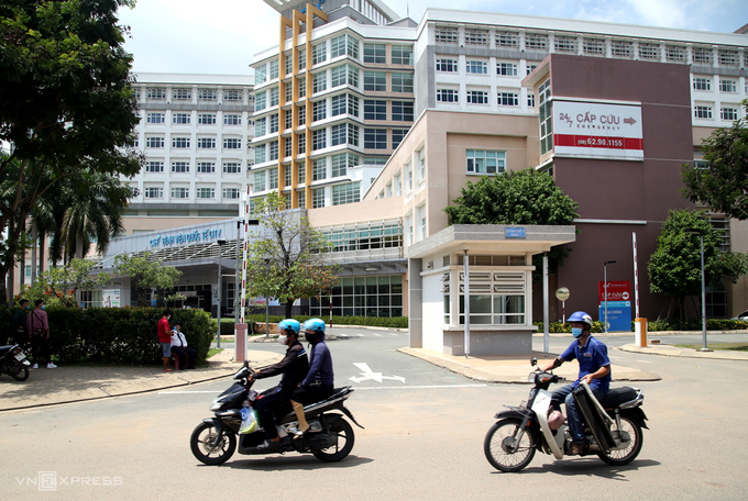 32 ngày di chuyển của hai ca nhiễm nCoV ở Sài Gòn